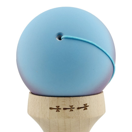 Kendama X Originala, Profesionala, Cyrax, Cupe Mari KING SIZE V3, Rubber Grip, Gaura in Baza, Rulment Metalic, din lemn 18 cm, Ata 62/65 cm, Gradient Albastru deschis/Mov/Roz