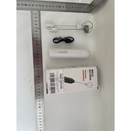 Mixer Spuma Lapte, Cyrax, Electric cu Incarcare USB, Bauturi Calde/Reci, Maner Izolat Termic, Otel Inoxidabil, pentru Latte, Ciocolata Calda, Cappuccino, Frappe, Usor de Folosit, 2 Accesorii, Alb