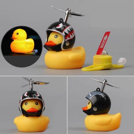 Ratusca Decorativa, Cyrax, pentru Bicicleta, Motocicleta, Masina, cu Sistem de Prindere, Lumini, 7.5 x 9 cm, cu Casca, Negru