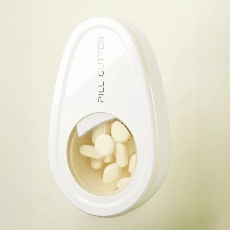 Cutie Taiat Pastile si Depozitare Medicamente,  Alba, 8x5x2.65 cm, Compacta si Portabila, Ideala Pentru Calatorii