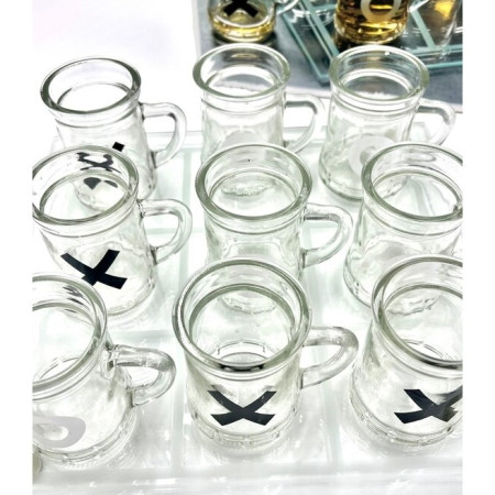 Joc X si O Cyrax, cu Mini Halbe din Sticla, 25 x 25 cm, pentru Petreceri, Decor, Cadouri, Transparent