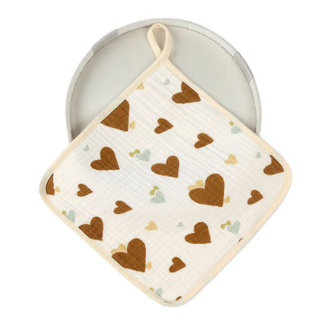 Prosop Absorbant, Cyrax, din Bumbac, 25 x 25 cm, Model Inimioare, cu Agatatoare, Maro