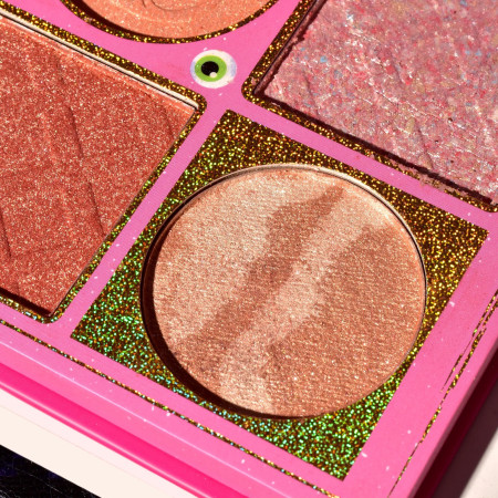 Paleta Iluminatoare, Cyrax, 6 Nuante, Halloween, Culori Calde, Dreptunghiulara, 160g, Valabilitate 24 Luni, 17.4x11.5x1.3 cm, Varianta B, Nude-Rose