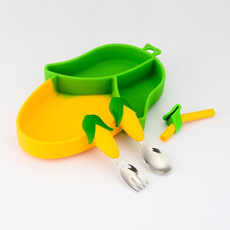 Set diversificare bebelusi Cyrax, din silicon, 23.5 x 12.5 cm, 1 farfurie compartimentata in forma de porumb, lingurita si furculita, pai, perie pai, fara alergeni, ventuza fixare,  forma creativa,  galben