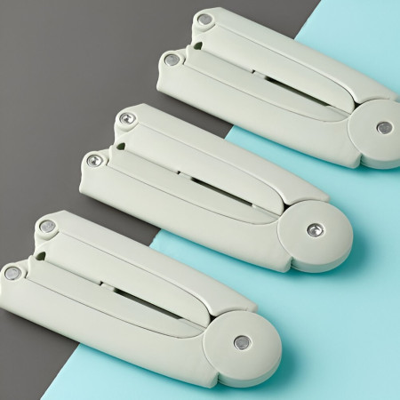 Umeras Pliabil de Calatorie,  Mini Cuier Portabil pentru Haine, Suport de Uscare, 14x7x1.4cm, Verde