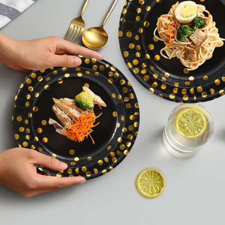 Set 10 Farfurii Unica Folosinta, Cyrax, Imprimeu cu Buline, din Carton, Diametru 23 cm, Negru/Auriu