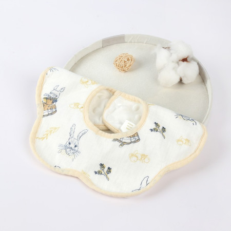 Baveta Tip Floare, Cyrax, din Bumbac, pentru Copii 0-12 Luni, Rezistenta la apa, cu Capse, Model cu Iepurasi, 26 x 29 cm, Alb