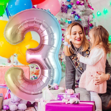 Balon din Folie Metalizata Cyrax, Figurina Cifra Gradient, Tema Aniversare 40 cm, Ambalaj Individual, Pai inclus, Umflare cu Aer sau Heliu, Multicolor, Cifra 3