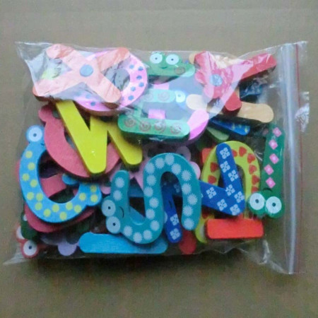 Set 26 Magneti de Frigider pentru Copii, Cyrax, Model Alfabet A-Z, Figurine Amuzante, din Lemn, Multicolor