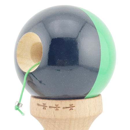 Kendama X Originala, Profesionala, Cyrax, Big Cups V2, Super Sticky cu Cupe Mari, Rulment Metalic, din lemn 18 cm, Ata 55 cm, Verde/Negru