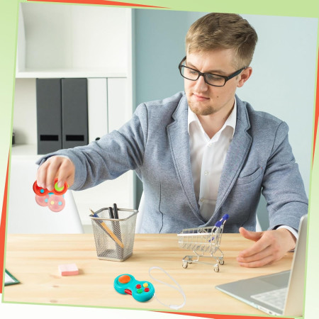 Jucarie Interactiva, Cyrax, Model Fidget Pad, Antistres, +3 Ani, Functii Multiple, 5.5 x 3.5 x 11 cm, Albastru