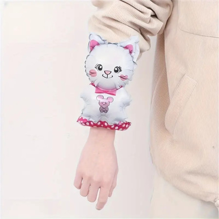 Balon din Folie Metalizata, Cyrax, Figurine Animalute, Tip Bratara, Model Pisica, 13 x 35 cm, Ambalaj Individual, Pai Inclus, Umflare cu Aer sau Heliu, Alb