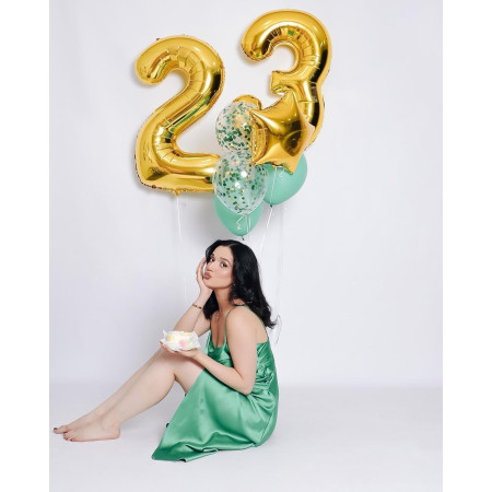 Balon din Folie Metalizata Cyrax, Figurina Cifra, Tema Aniversare 100 cm, Ambalaj Individual, Pai inclus, Umflare cu Aer sau Heliu, Auriu, Cifra 3