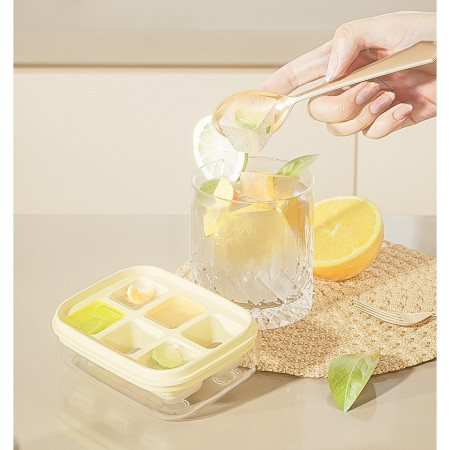 Forma pentru gheata cu presa Cyrax, din silicon alimentar, 6 cuburi, caserola pentru depozitare, usor de folosit si curatat, 10.5 x 7.5 x 4.1 cm, galben
